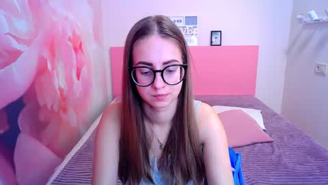 Kristina Adel online show from 01/09/25, 05:22