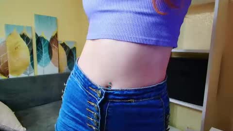 Christina online show from 02/11/25, 02:02