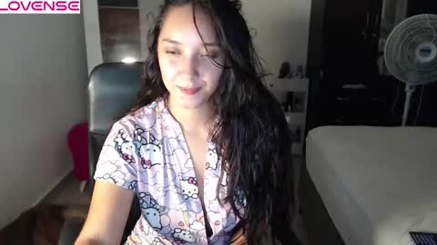 Snapshot of kristinaaxxx chatting on 03/11/26, 04:18 kristina online show from 03/11/26, 04:18