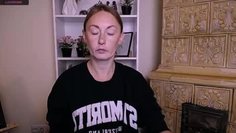 Kristi online show from 09/26/25, 08:40