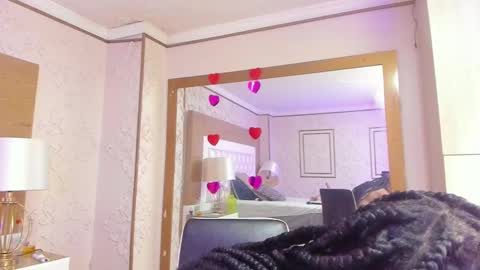 kristin online show from 03/08/25, 12:20