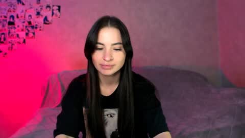 Kristina online show from 05/03/26, 07:20