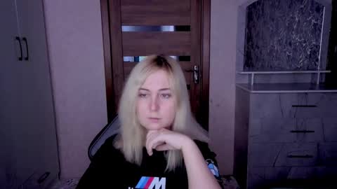 Snapshot of kristy_fran chatting on 04/20/26, 11:06 Kristy online show from 04/20/26, 11:06