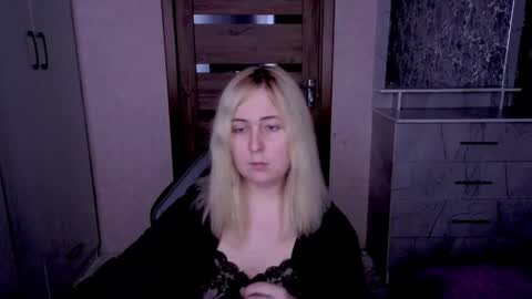 Snapshot of kristy_fran chatting on 04/23/26, 09:17 Kristy online show from 04/23/26, 09:17