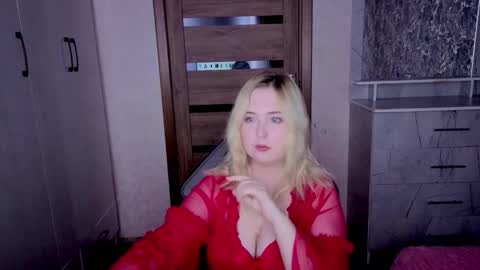 Snapshot of kristy_fran chatting on 05/16/26, 11:36 Kristy online show from 05/16/26, 11:36