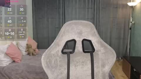 Snapshot of kristybell chatting on 04/25/26, 10:29 Kristy online show from 04/25/26, 10:29