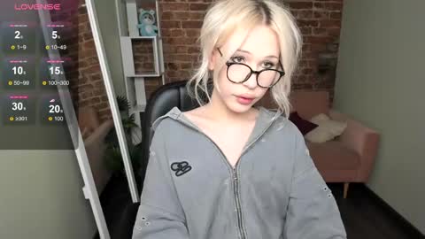 Kristy online show from 04/18/26, 10:10