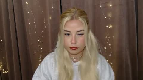 KristyFlowers online show from 01/06/25, 06:14