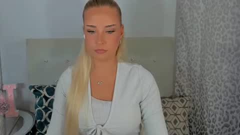 KristyFlowers online show from 07/10/26, 02:30