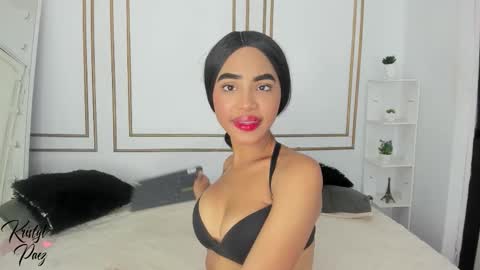 Snapshot of kristyl_paez chatting on 12/05/25, 07:10 Cristina online show from 12/05/25, 07:10