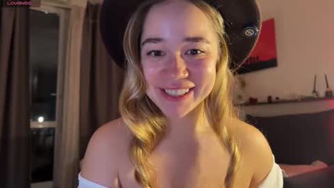 Kristy Nip slip shady  Best model on CB  online show from 03/09/25, 08:42