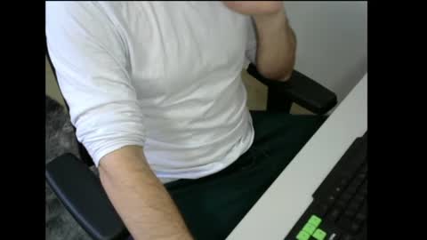 Snapshot of krocr_iras chatting on 12/15/24, 01:22 Lucas  Edu online show from 12/15/24, 01:22