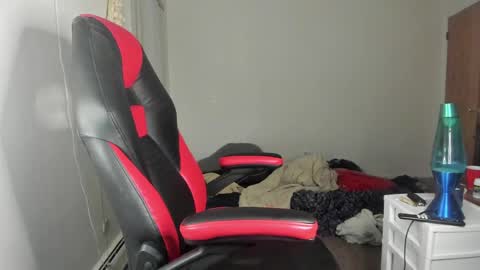 Brayden Thompson online show from 04/12/26, 01:43