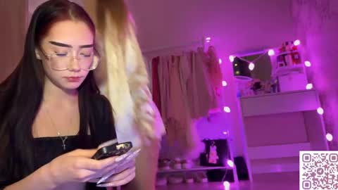 Snapshot of krohka111 chatting on 03/02/26, 11:55 kroshka meow online show from 03/02/26, 11:55