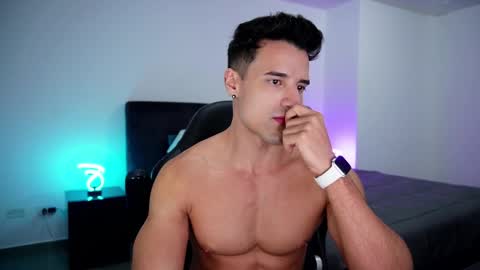 Snapshot of krops_ chatting on 02/10/25, 09:58 KROPS online show from 02/10/25, 09:58