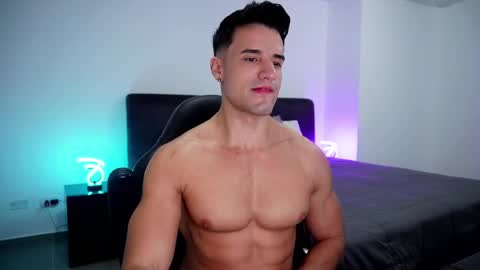 Snapshot of krops_ chatting on 02/20/25, 05:23 KROPS online show from 02/20/25, 05:23