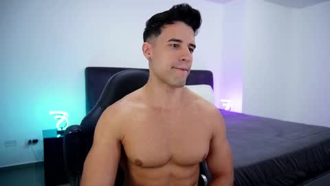 Snapshot of krops_ chatting on 03/11/25, 10:51 KROPS online show from 03/11/25, 10:51