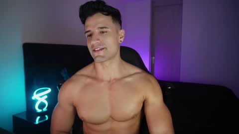 Snapshot of krops_ chatting on 01/12/26, 05:01 KROPS online show from 01/12/26, 05:01