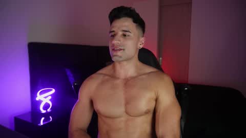 Snapshot of krops_ chatting on 02/13/26, 06:09 KROPS online show from 02/13/26, 06:09