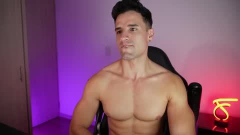 Snapshot of krops_ chatting on 04/09/26, 09:26 KROPS online show from 04/09/26, 09:26