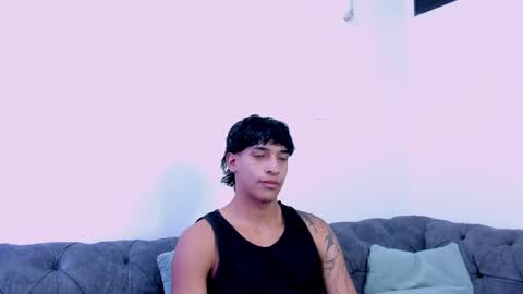 Kroy Wave  Muscle Tattoos Latino online show from 05/20/26, 03:13