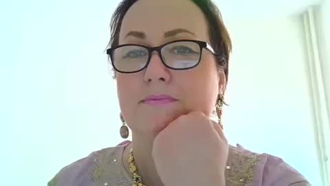 Snapshot of krsnaamath chatting on 04/29/26, 12:42 krsnaamath online show from 04/29/26, 12:42