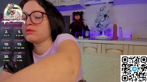 Snapshot of kruela_eva chatting on 12/30/24, 11:49 Kruela GTM3Tue Wed Thu Fri Sun 0400 am-1030pm online show from 12/30/24, 11:49