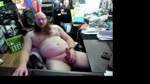 Snapshot of krugdd chatting on 10/14/25, 05:36 Krug online show from 10/14/25, 05:36