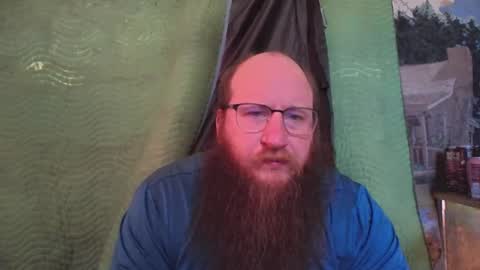 Snapshot of krugdd chatting on 12/15/25, 10:03 Krug online show from 12/15/25, 10:03