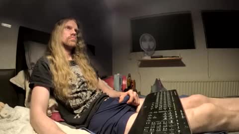 Krullz online show from 02/04/26, 01:44