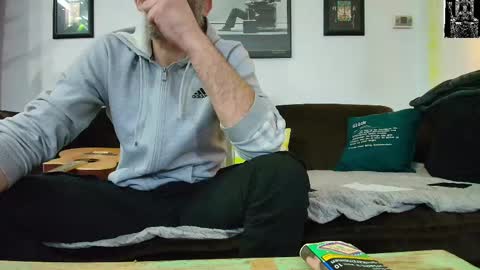 Snapshot of krummersaebel chatting on 02/22/25, 08:42 krummersaebel online show from 02/22/25, 08:42