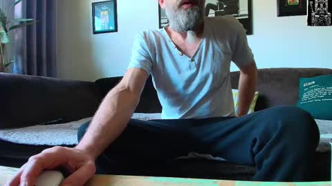 Snapshot of krummersaebel chatting on 02/23/25, 11:11 krummersaebel online show from 02/23/25, 11:11