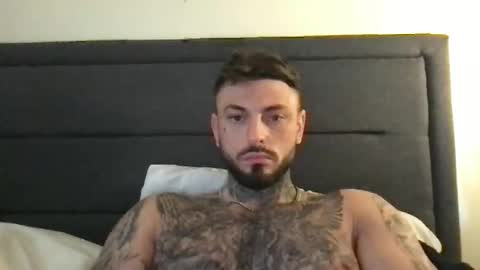 Snapshot of krxt13 chatting on 03/26/26, 10:43 krxt13 online show from 03/26/26, 10:43