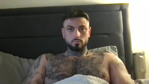 Snapshot of krxt13 chatting on 04/13/26, 04:34 krxt13 online show from 04/13/26, 04:34