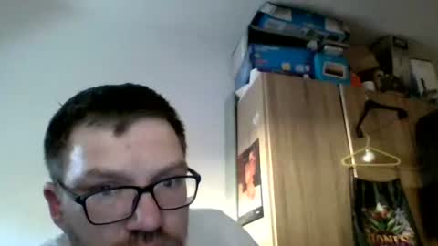 Snapshot of kryptoni18435 chatting on 01/19/26, 11:36 Tommy online show from 01/19/26, 11:36