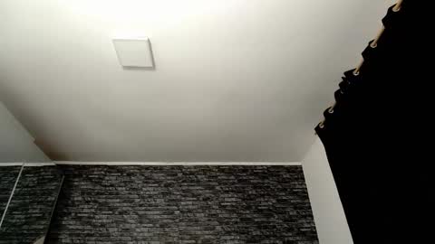 Snapshot of krystal_desire chatting on 03/11/25, 12:39 krystal desire online show from 03/11/25, 12:39