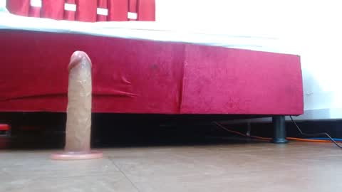 KRYSTAL THOMSON online show from 03/03/25, 10:42