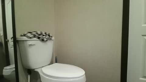 Krystal online show from 12/19/24, 11:14