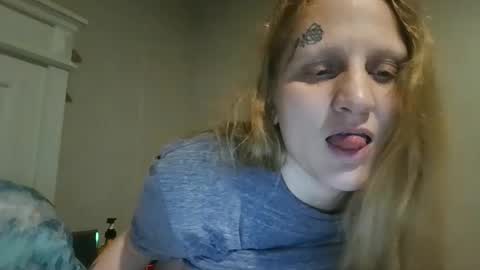 Krystal online show from 02/02/25, 10:17