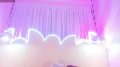 Snapshot of krystalswift_ chatting on 04/20/26, 03:20 krystalswift_ online show from 04/20/26, 03:20