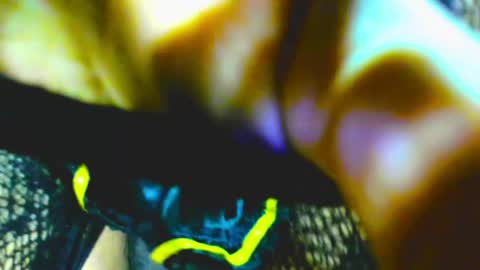 Snapshot of krystarxxx chatting on 03/29/26, 07:25 kryxtal online show from 03/29/26, 07:25