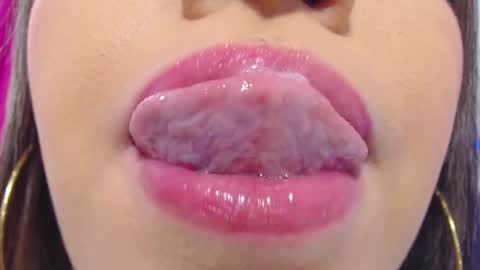 krys online show from 02/27/25, 10:04