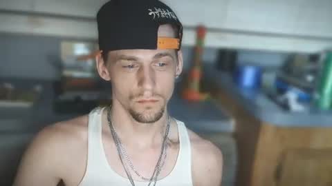 Snapshot of krytiar1992 chatting on 03/27/26, 07:36 krytiar1992 online show from 03/27/26, 07:36