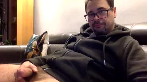 Snapshot of krzysztof1977 chatting on 03/24/26, 10:04 krzysztof1977 online show from 03/24/26, 10:04