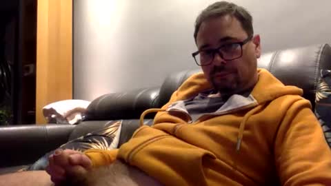 Snapshot of krzysztof1977 chatting on 04/14/26, 08:59 krzysztof1977 online show from 04/14/26, 08:59