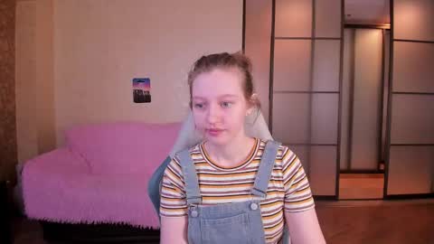 Snapshot of ksuhesa chatting on 03/21/26, 01:10 ksuhesa online show from 03/21/26, 01:10