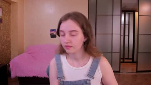 Snapshot of ksuhesa chatting on 03/27/26, 08:26 ksuhesa online show from 03/27/26, 08:26