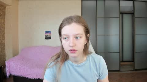 Snapshot of ksuhesa chatting on 04/02/26, 03:15 ksuhesa online show from 04/02/26, 03:15