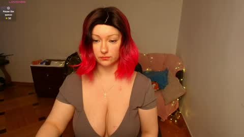 Snapshot of ksushka22 chatting on 05/22/26, 03:57 Ksushka22 online show from 05/22/26, 03:57