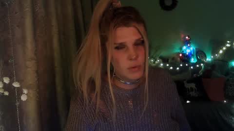 Snapshot of kudesnizza chatting on 12/03/24, 01:32 Annika MTF ts post -op online show from 12/03/24, 01:32